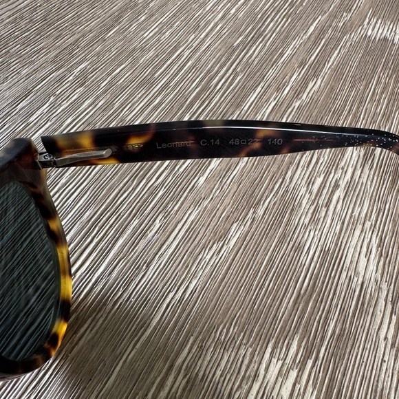 Illesteva Leonard Sunglasses - Picture 4 of 7